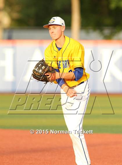 Thumbnail 3 in Derby vs. South (KSHSAA 6A Playoff) photogallery.