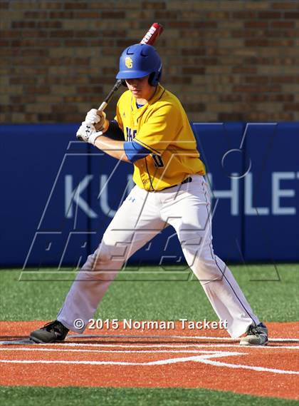 Thumbnail 3 in Derby vs. South (KSHSAA 6A Playoff) photogallery.