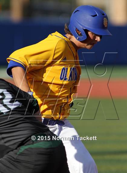 Thumbnail 2 in Derby vs. South (KSHSAA 6A Playoff) photogallery.