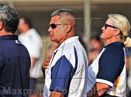 Thumbnail 1 in Montebello vs. Aquinas (CIF SS D5 Final) photogallery.