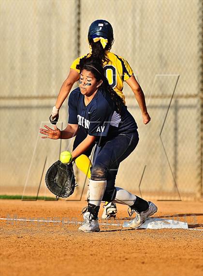 Thumbnail 3 in Montebello vs. Aquinas (CIF SS D5 Final) photogallery.