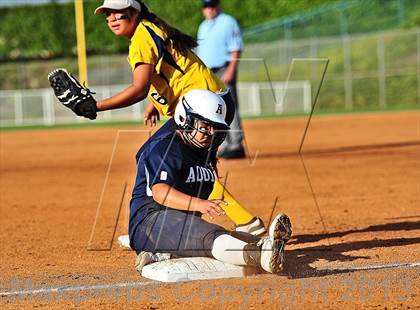Thumbnail 1 in Montebello vs. Aquinas (CIF SS D5 Final) photogallery.