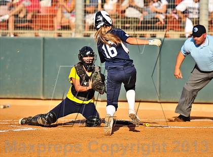 Thumbnail 3 in Montebello vs. Aquinas (CIF SS D5 Final) photogallery.
