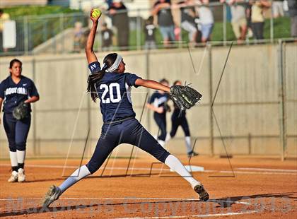 Thumbnail 1 in Montebello vs. Aquinas (CIF SS D5 Final) photogallery.