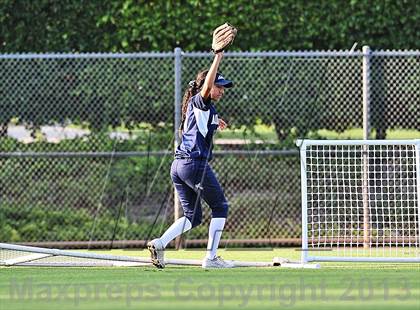 Thumbnail 1 in Montebello vs. Aquinas (CIF SS D5 Final) photogallery.