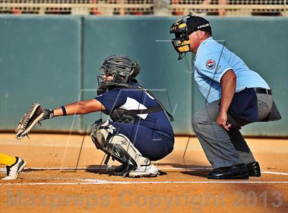 Thumbnail 3 in Montebello vs. Aquinas (CIF SS D5 Final) photogallery.