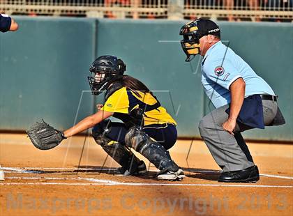Thumbnail 2 in Montebello vs. Aquinas (CIF SS D5 Final) photogallery.