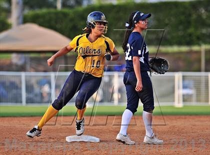 Thumbnail 3 in Montebello vs. Aquinas (CIF SS D5 Final) photogallery.