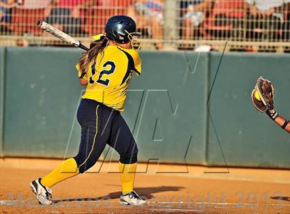 Thumbnail 2 in Montebello vs. Aquinas (CIF SS D5 Final) photogallery.
