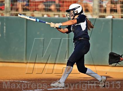 Thumbnail 3 in Montebello vs. Aquinas (CIF SS D5 Final) photogallery.
