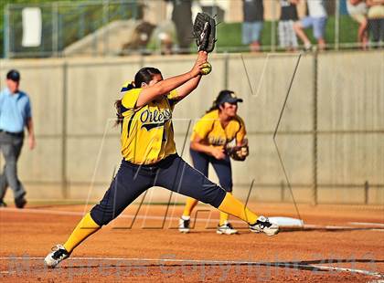 Thumbnail 2 in Montebello vs. Aquinas (CIF SS D5 Final) photogallery.