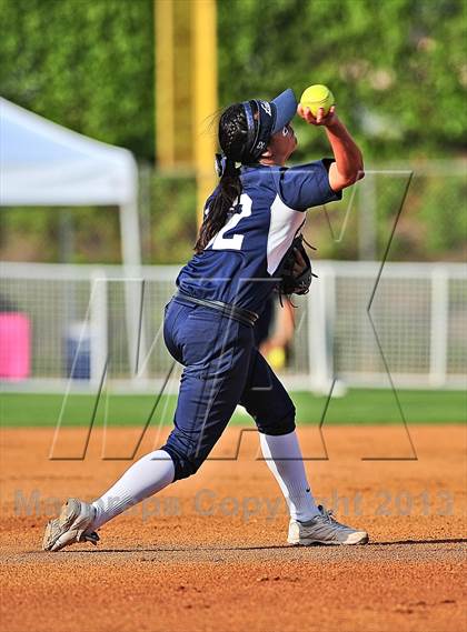 Thumbnail 1 in Montebello vs. Aquinas (CIF SS D5 Final) photogallery.