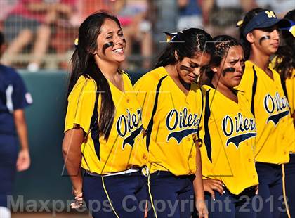 Thumbnail 3 in Montebello vs. Aquinas (CIF SS D5 Final) photogallery.