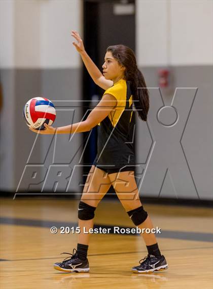 Thumbnail 3 in Brennan vs Clark Freshman photogallery.