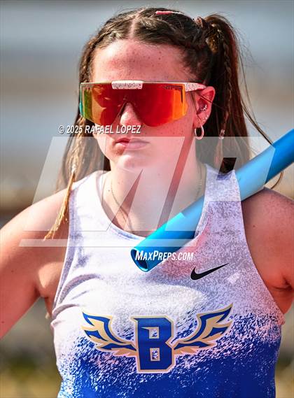 Thumbnail 1 in Northland Christian Relays (4x400M Mixed) photogallery.