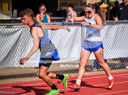 Thumbnail 2 in Northland Christian Relays (4x400M Mixed) photogallery.