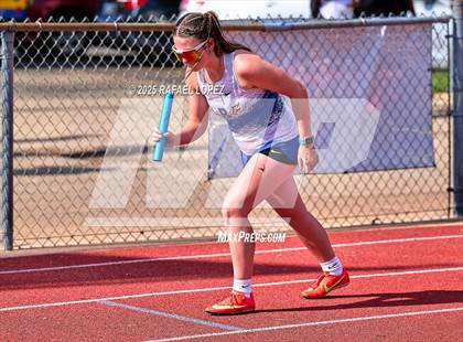Thumbnail 3 in Northland Christian Relays (4x400M Mixed) photogallery.