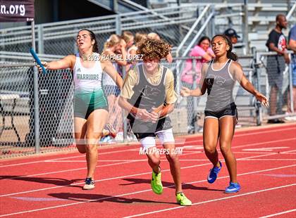 Thumbnail 1 in Northland Christian Relays (4x400M Mixed) photogallery.