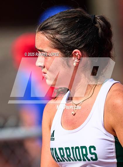 Thumbnail 2 in Northland Christian Relays (4x400M Mixed) photogallery.
