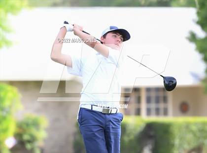 Thumbnail 3 in Northwest Christian Golf Meet photogallery.