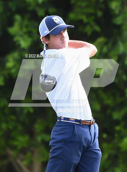 Thumbnail 1 in Northwest Christian Golf Meet photogallery.