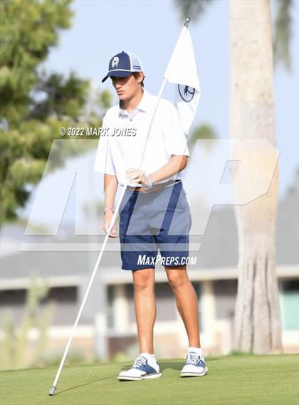 Thumbnail 2 in Northwest Christian Golf Meet photogallery.