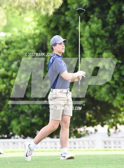 Thumbnail 1 in Northwest Christian Golf Meet photogallery.