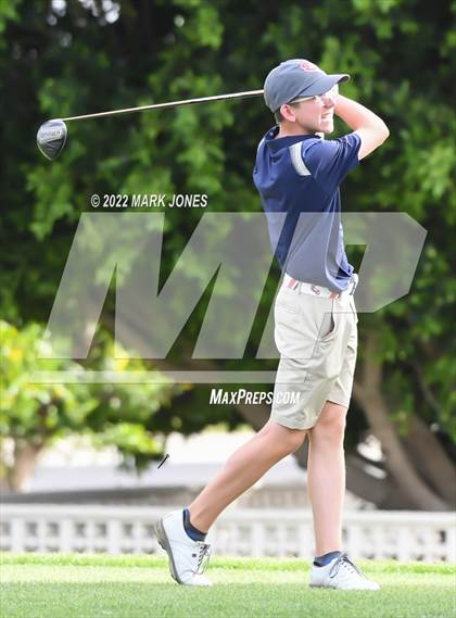 Thumbnail 3 in Northwest Christian Golf Meet photogallery.