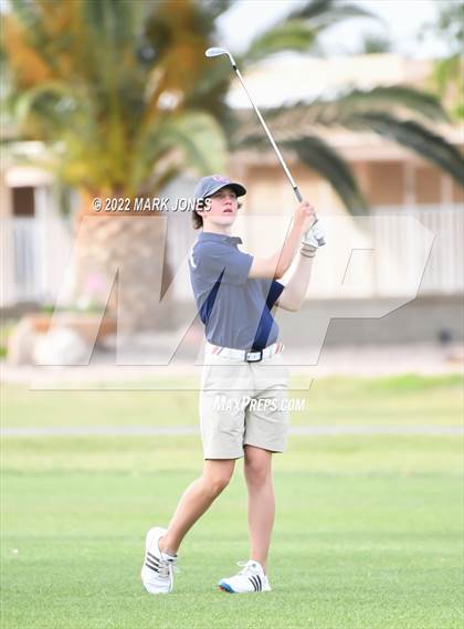 Thumbnail 1 in Northwest Christian Golf Meet photogallery.