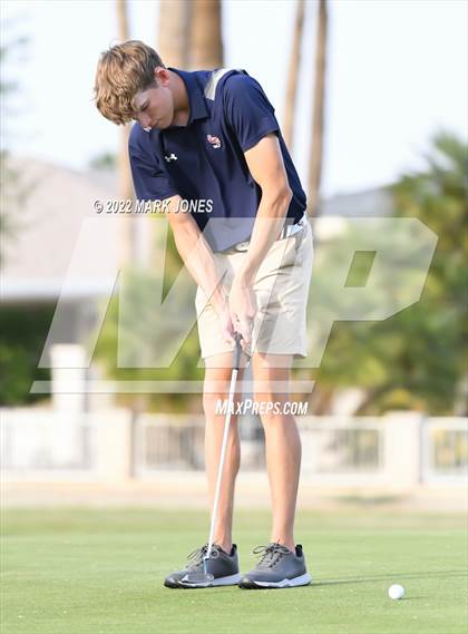 Thumbnail 1 in Northwest Christian Golf Meet photogallery.