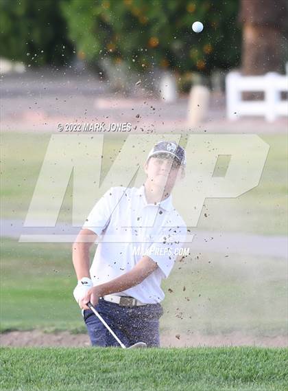 Thumbnail 1 in Northwest Christian Golf Meet photogallery.