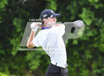 Thumbnail 3 in Northwest Christian Golf Meet photogallery.