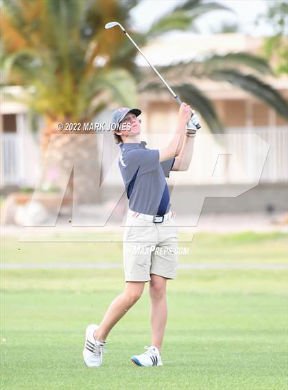 Thumbnail 3 in Northwest Christian Golf Meet photogallery.