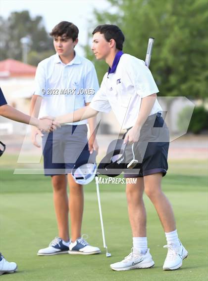 Thumbnail 2 in Northwest Christian Golf Meet photogallery.