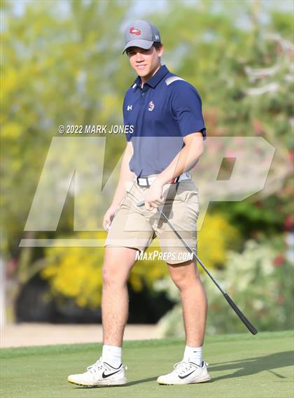 Thumbnail 1 in Northwest Christian Golf Meet photogallery.