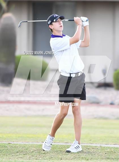 Thumbnail 2 in Northwest Christian Golf Meet photogallery.