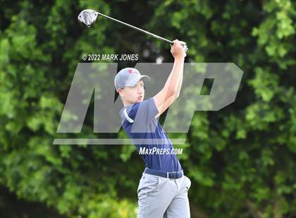 Thumbnail 1 in Northwest Christian Golf Meet photogallery.