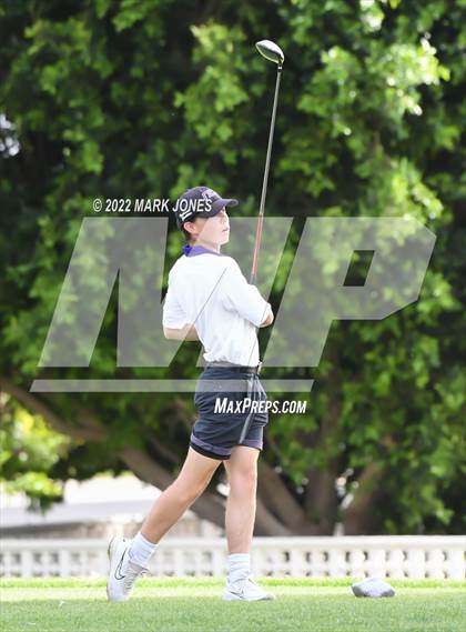 Thumbnail 3 in Northwest Christian Golf Meet photogallery.
