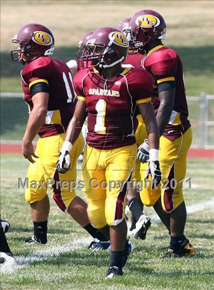 Thumbnail 3 in DeSmet Jesuit @ Hazelwood East photogallery.