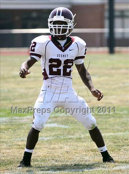 Thumbnail 3 in DeSmet Jesuit @ Hazelwood East photogallery.