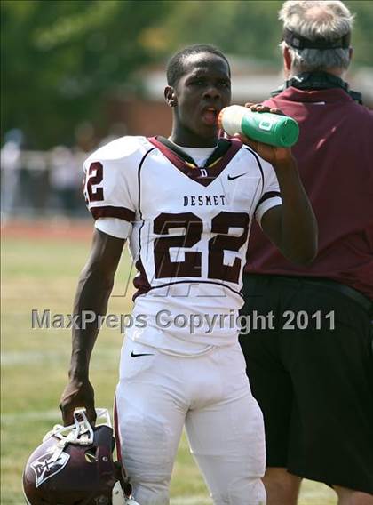 Thumbnail 3 in DeSmet Jesuit @ Hazelwood East photogallery.