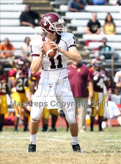 Thumbnail 3 in DeSmet Jesuit @ Hazelwood East photogallery.