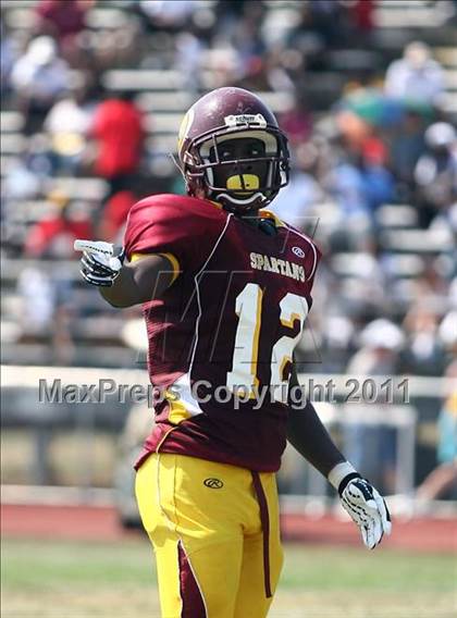 Thumbnail 3 in DeSmet Jesuit @ Hazelwood East photogallery.