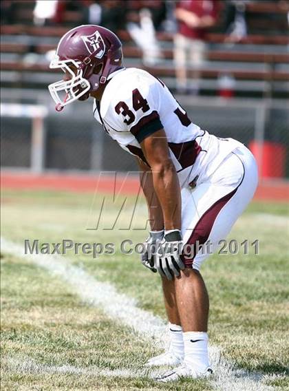Thumbnail 2 in DeSmet Jesuit @ Hazelwood East photogallery.