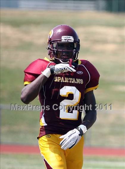 Thumbnail 3 in DeSmet Jesuit @ Hazelwood East photogallery.