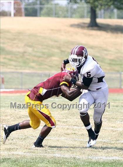 Thumbnail 3 in DeSmet Jesuit @ Hazelwood East photogallery.