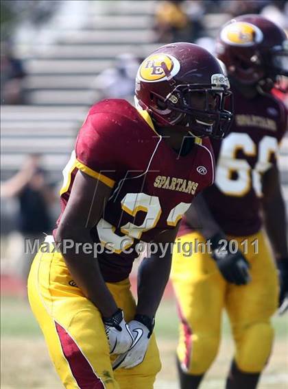 Thumbnail 3 in DeSmet Jesuit @ Hazelwood East photogallery.