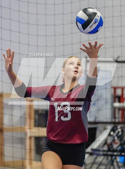 Thumbnail 3 in Lowndes vs. Central (You Got Served) photogallery.