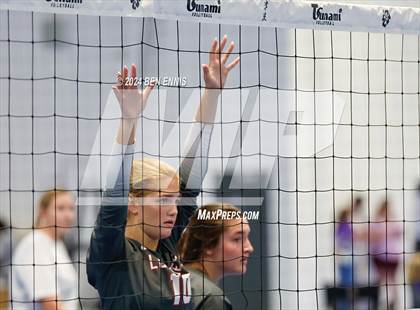 Thumbnail 3 in Lowndes vs. Central (You Got Served) photogallery.