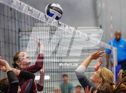 Thumbnail 1 in Lowndes vs. Central (You Got Served) photogallery.